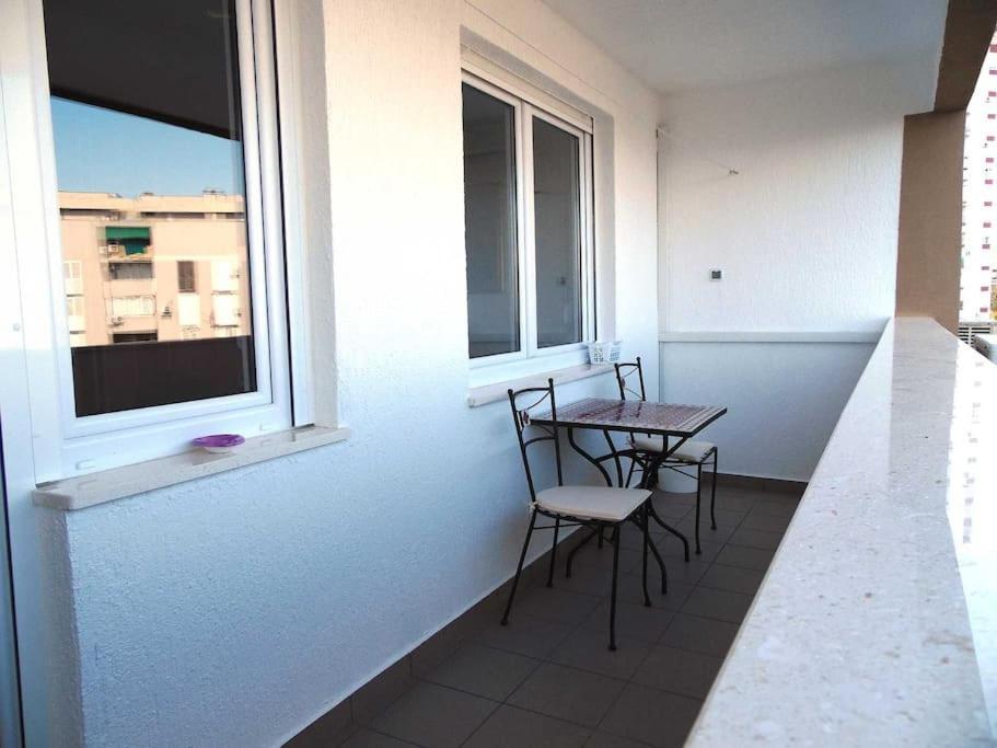 Eurit Apartment Shown In Detail Split Kültér fotó